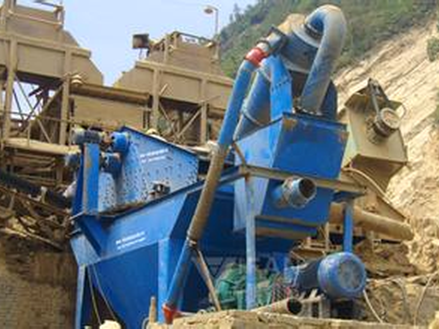 Mining screening equipment used for application bearing selection